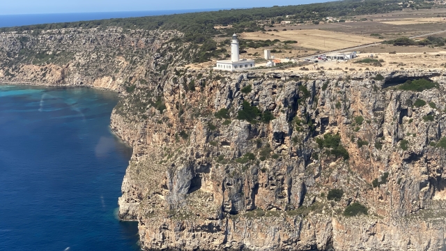 Faro Es Cap de Barbaria